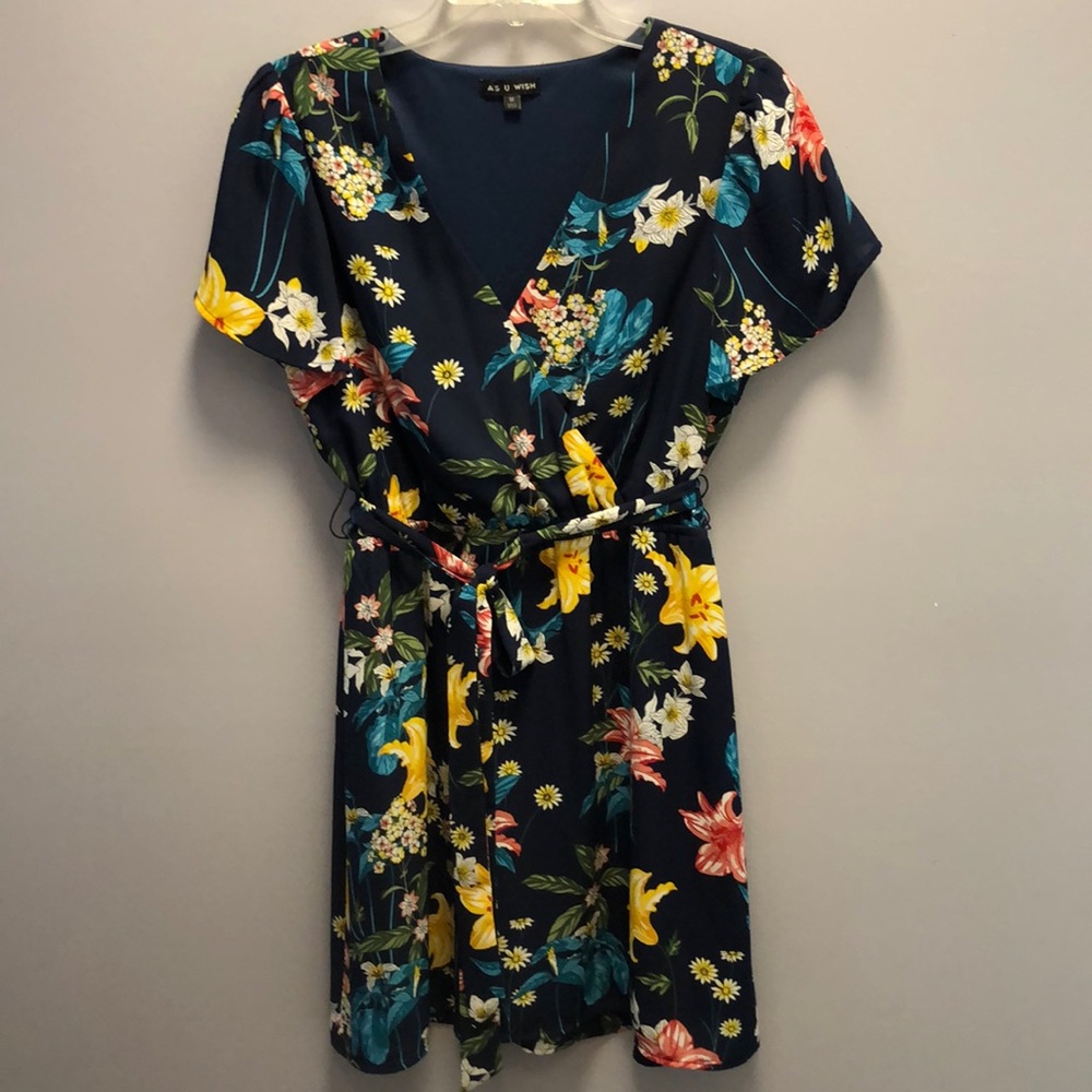 Gorgeous summer dress size M